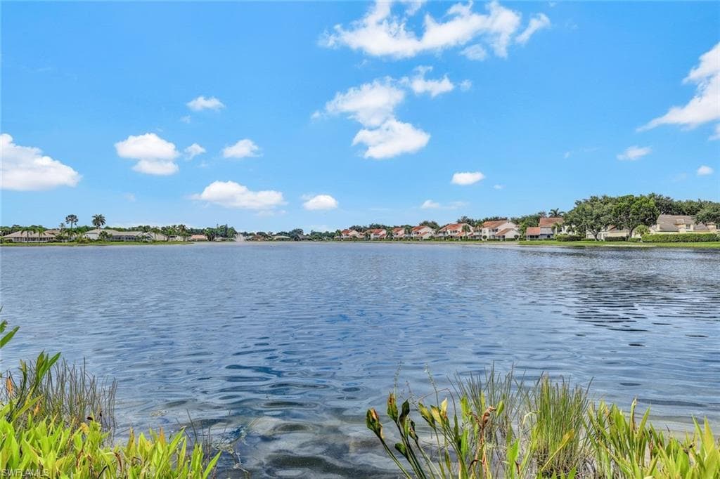 505 Mardel Dr 104, Naples, FL 34104-16