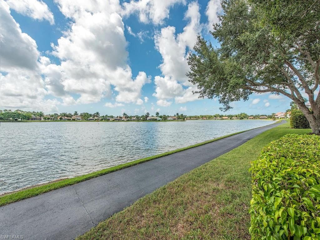 505 Mardel Dr 104, Naples, FL 34104-26