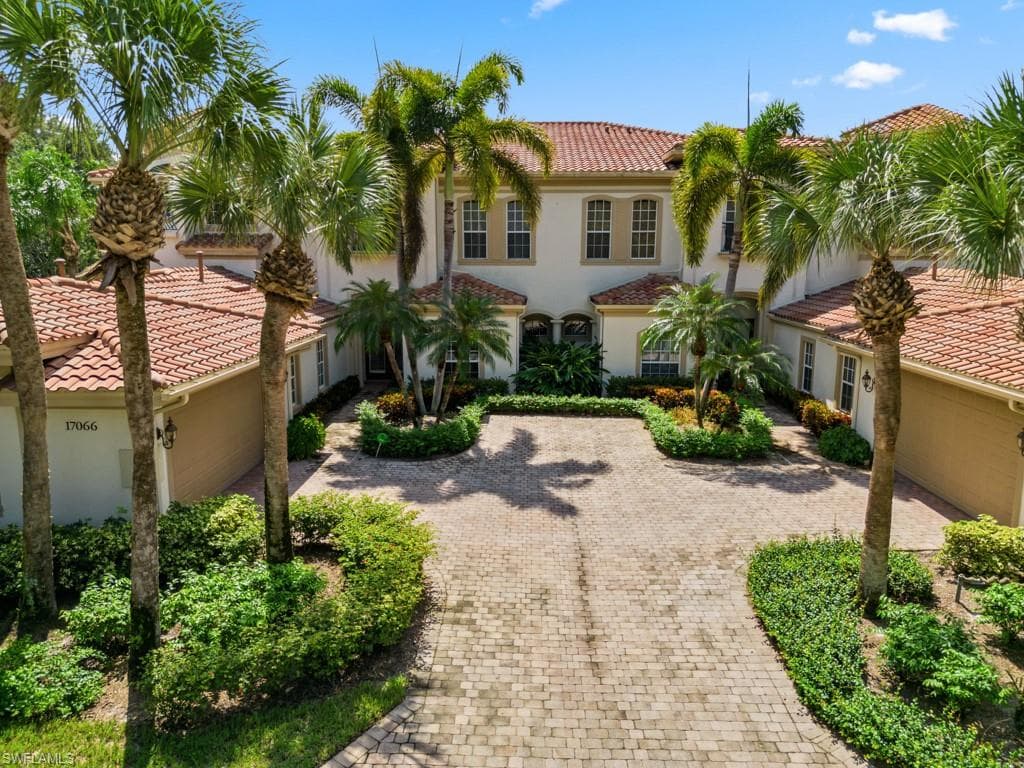 17066 Porta Vecchio Way 101, Naples, FL 34110-3