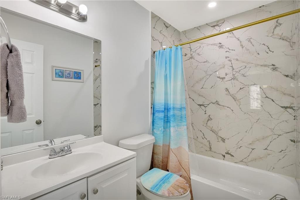 37 Hamlin Ct, Lehigh Acres, FL 33936-27