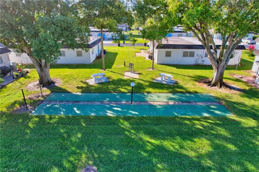 37 Hamlin Ct, Lehigh Acres, FL 33936-35