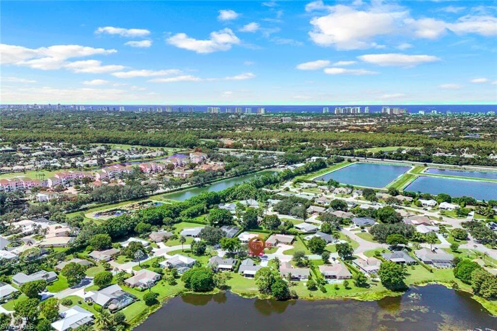 9694 Litchfield Ln, Naples, FL 34109-33