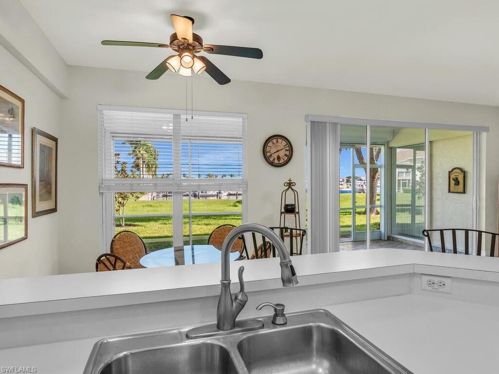 317 Sunrise Cay 1-103, Naples, FL 34114-11