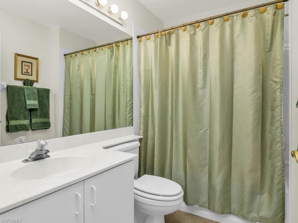 317 Sunrise Cay 1-103, Naples, FL 34114-19