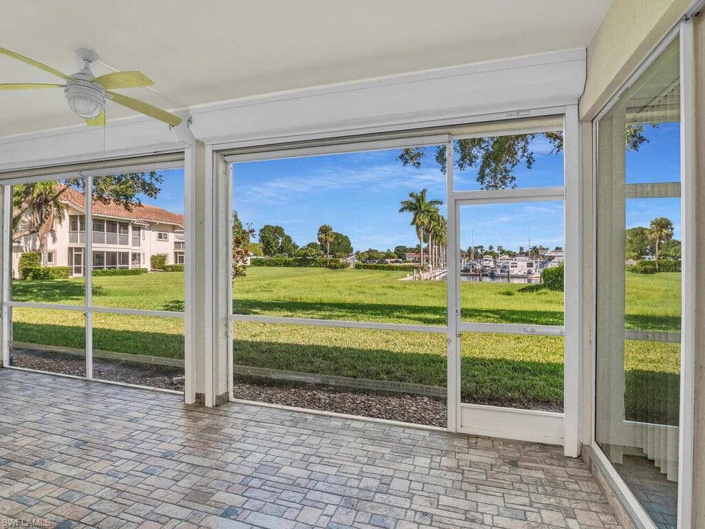 317 Sunrise Cay 1-103, Naples, FL 34114-21