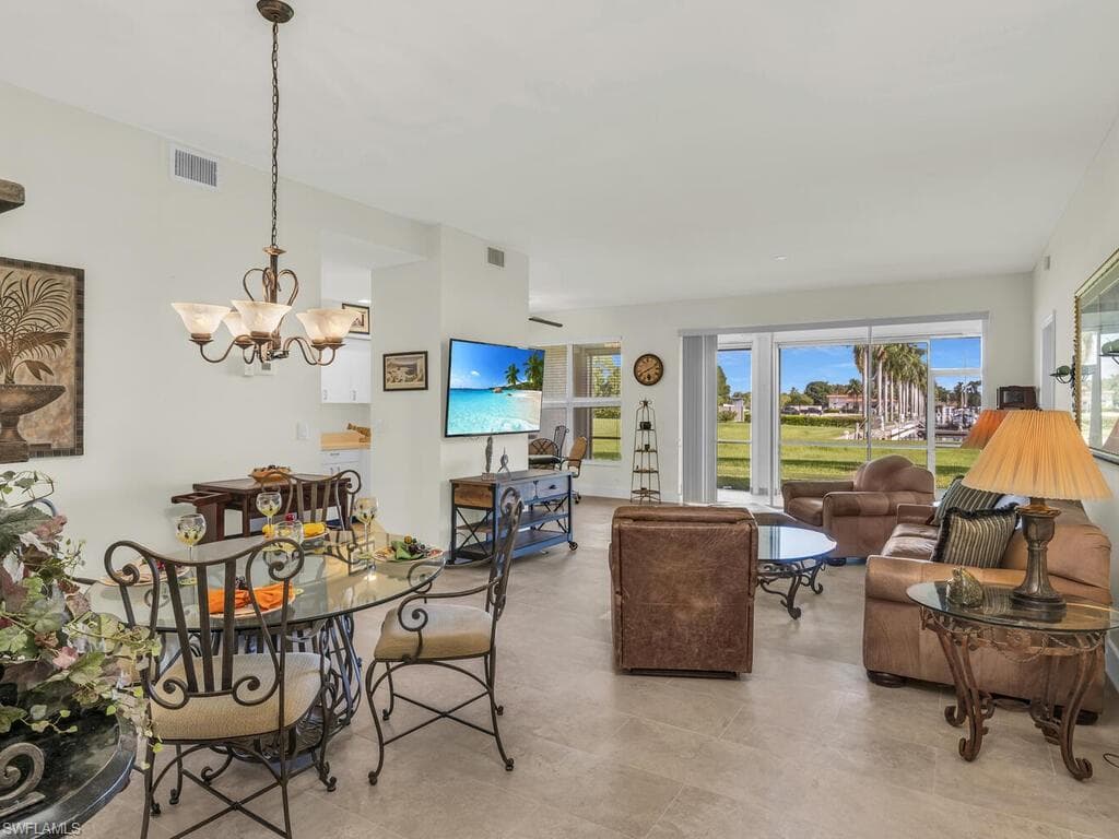 317 Sunrise Cay 1-103, Naples, FL 34114-5