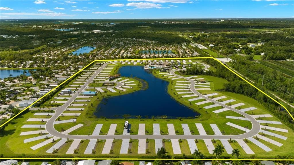 5515 Laguna Caribe Cir, Fort Myers, FL 33905-33