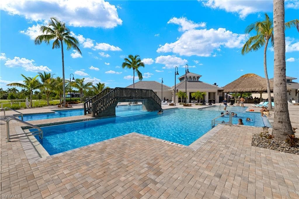 5515 Laguna Caribe Cir, Fort Myers, FL 33905-6