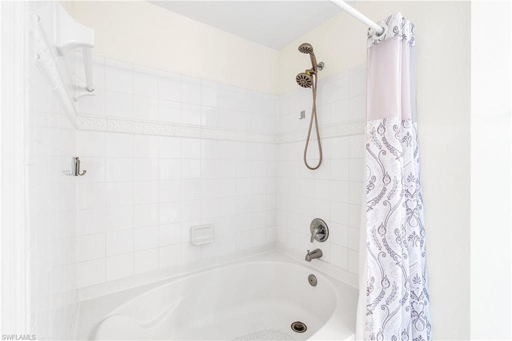 12990 Positano Cir 301, Naples, FL 34105-17