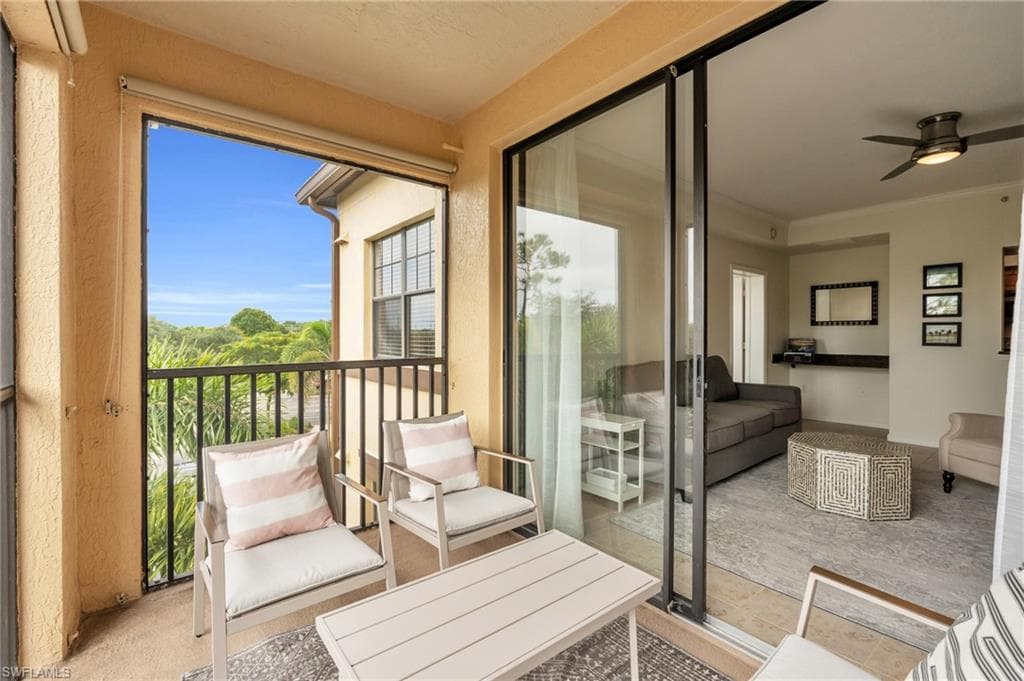 12990 Positano Cir 301, Naples, FL 34105-20