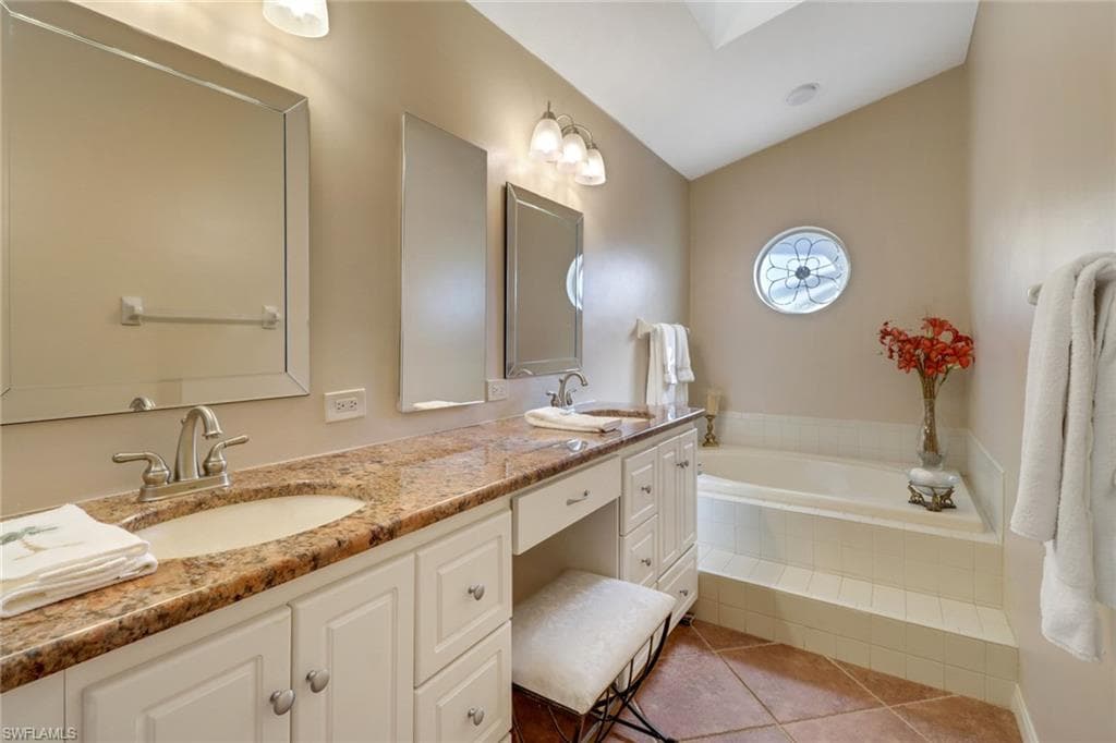 11745 Quail Village Way, Naples, FL 34119-10