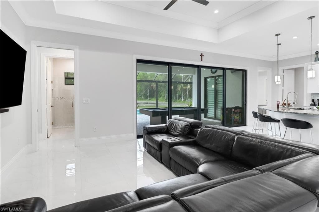 62 35th Ave NE, Naples, FL 34120-24
