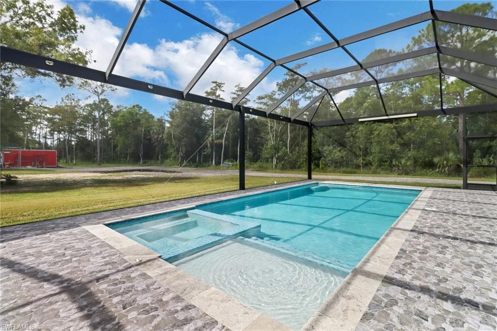 62 35th Ave NE, Naples, FL 34120-36