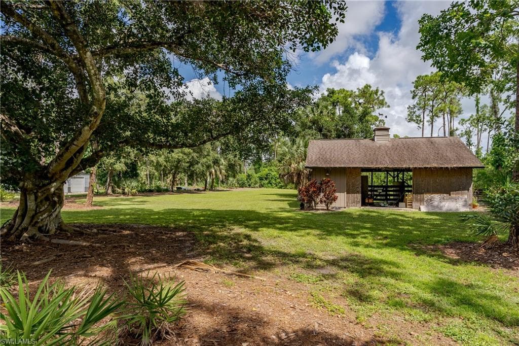 3301 31st Ave SW, Naples, FL 34117-10