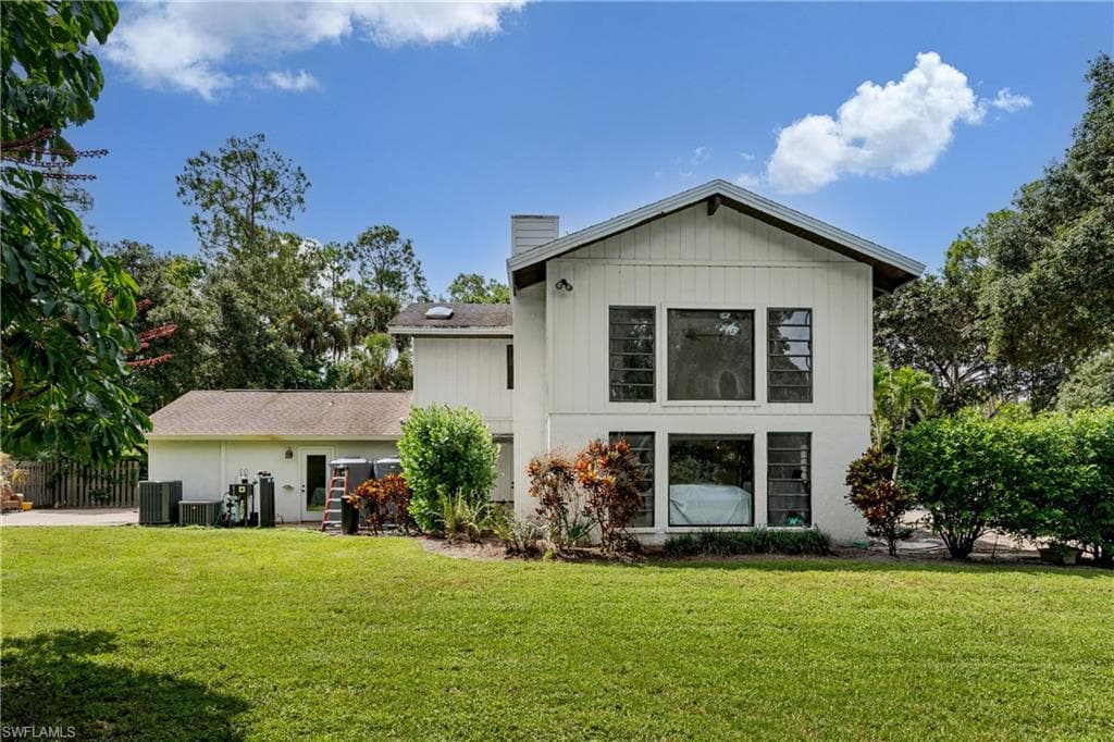 3301 31st Ave SW, Naples, FL 34117-5