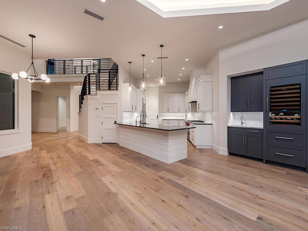 9099 The Ln, Naples, FL 34109-10