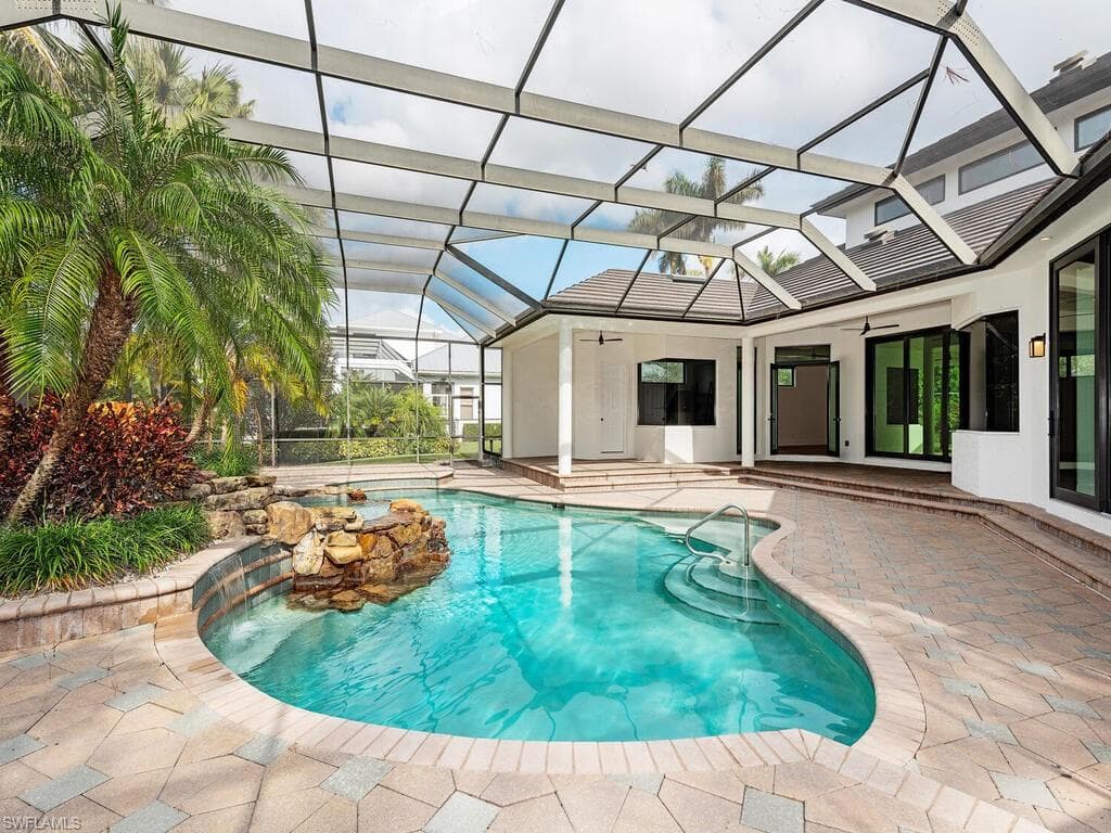 9099 The Ln, Naples, FL 34109-24