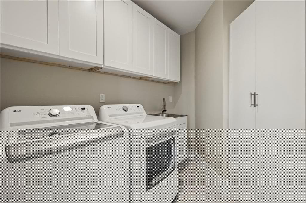 164 Colonade Cir 1307, Naples, FL 34103-23