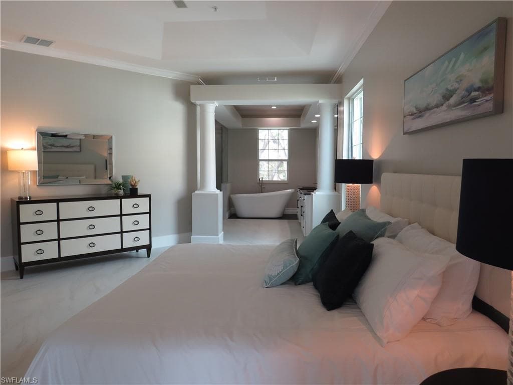 164 Colonade Cir 1307, Naples, FL 34103-35