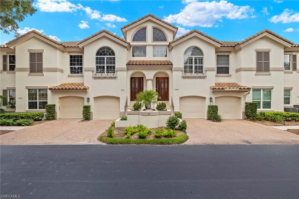 164 Colonade Cir 1307, Naples, FL 34103-3