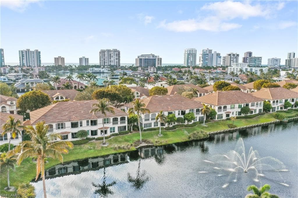 164 Colonade Cir 1307, Naples, FL 34103-39