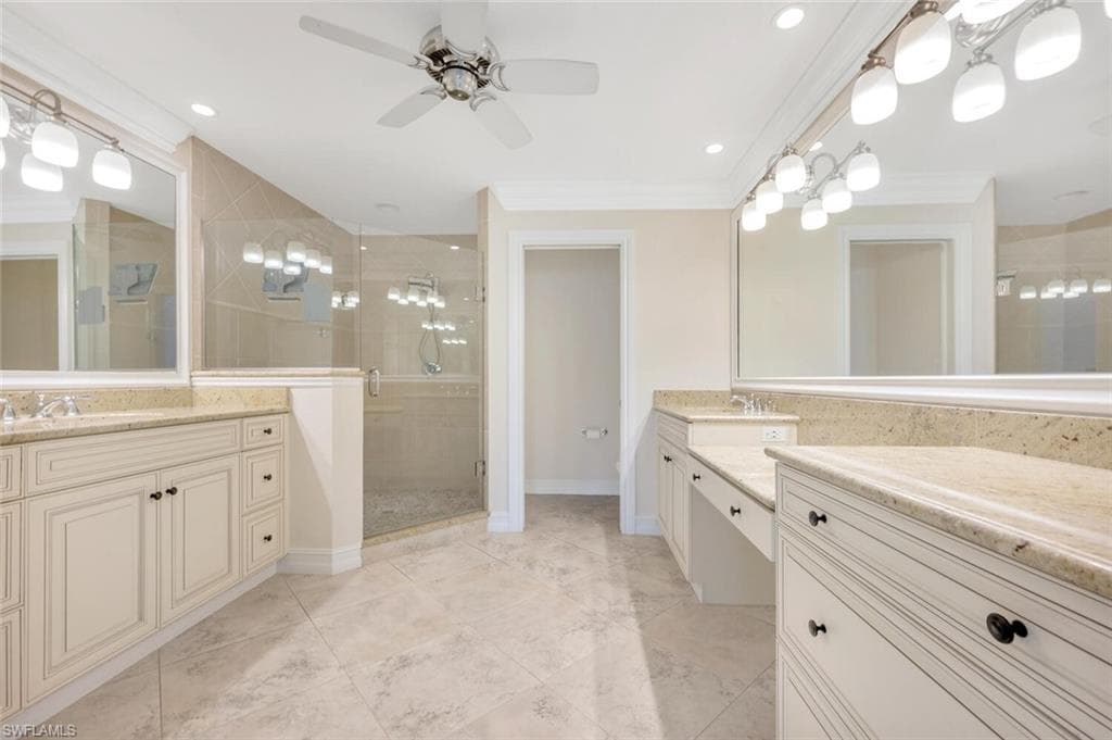800 River Point Dr 536, Naples, FL 34102-14