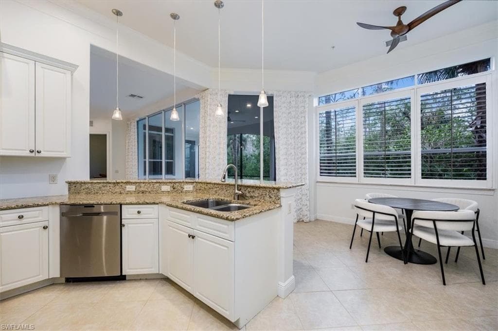 29120 Brendisi Way 102, Naples, FL 34110-19