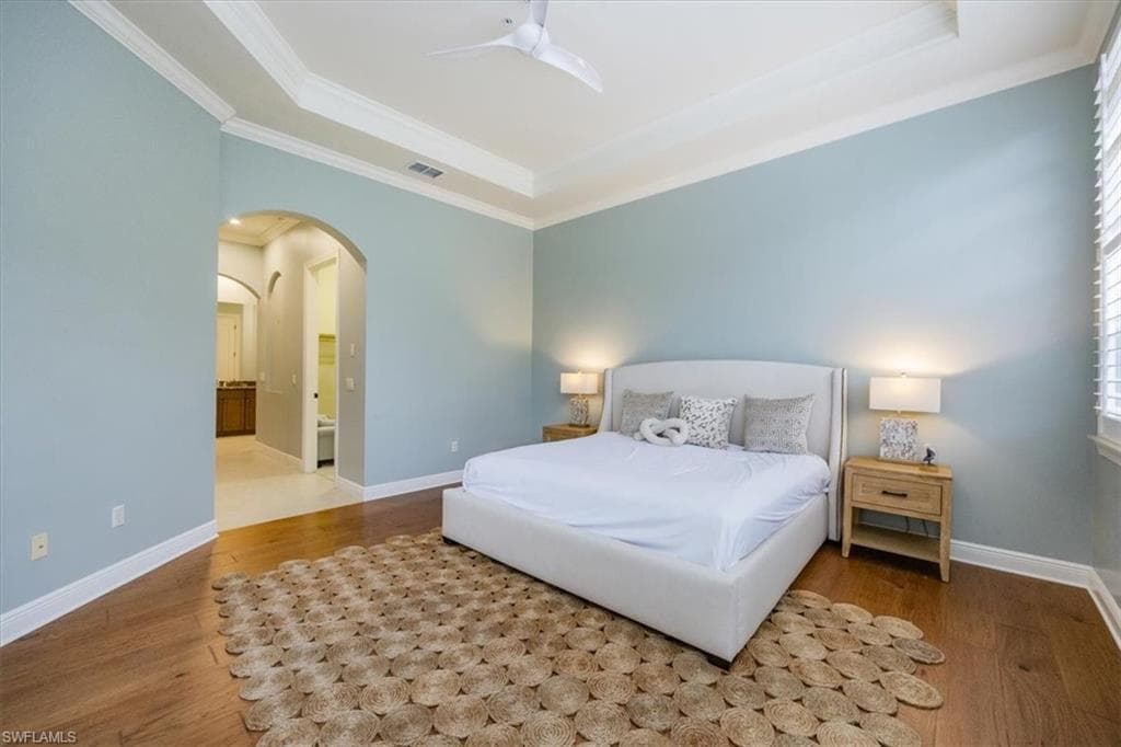 29120 Brendisi Way 102, Naples, FL 34110-32