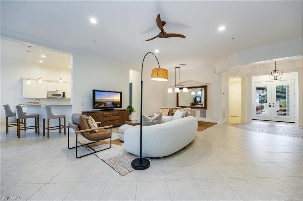 29120 Brendisi Way 102, Naples, FL 34110-7