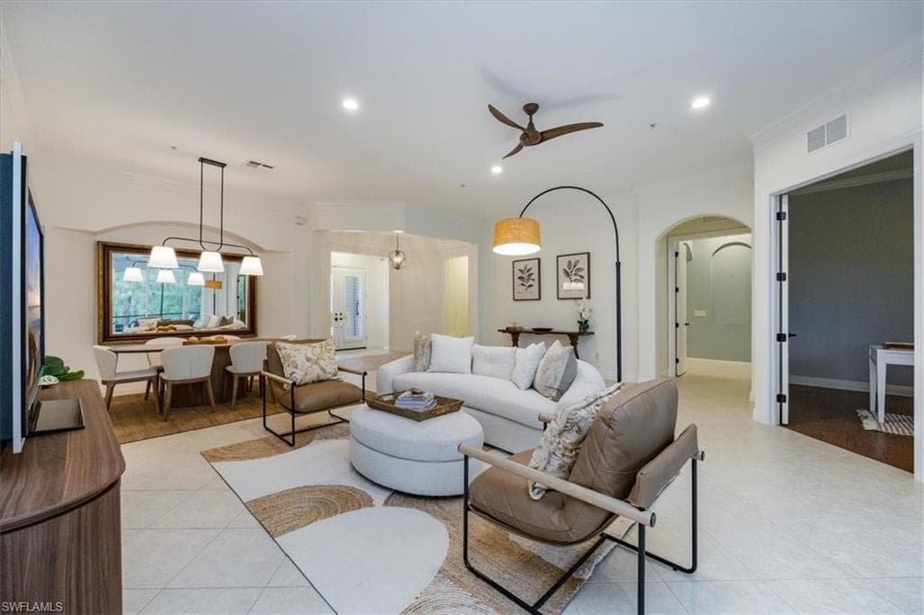29120 Brendisi Way 102, Naples, FL 34110-8