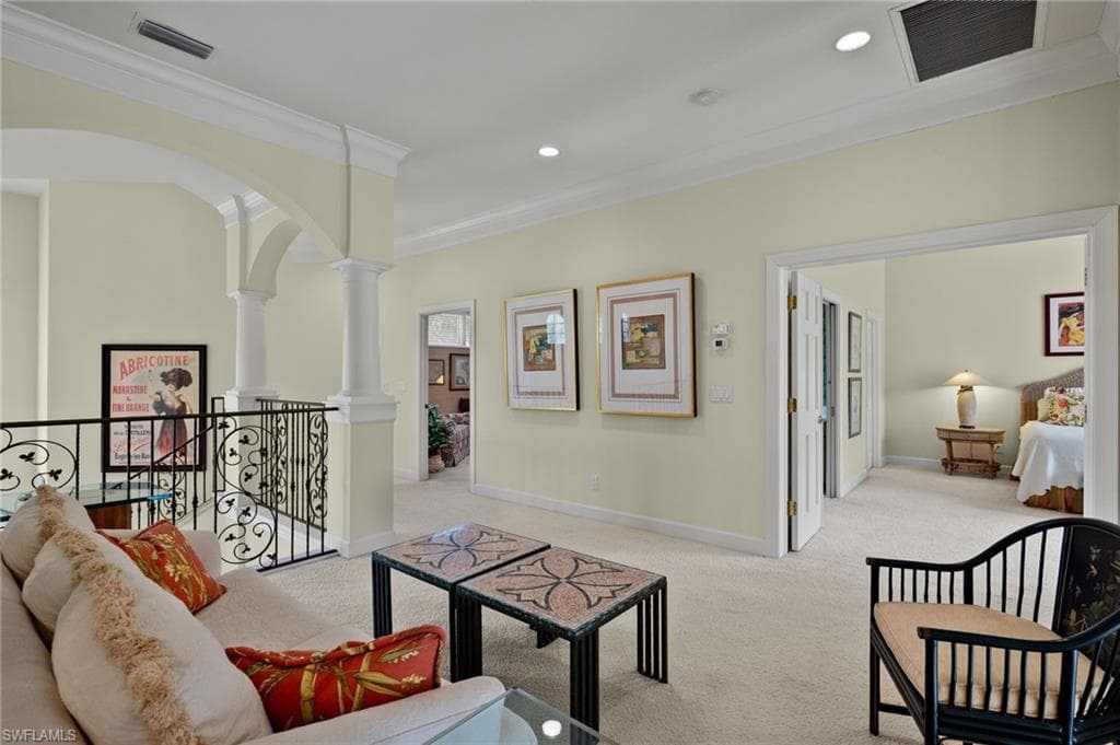 7005 Verde Way, Naples, FL 34108-22