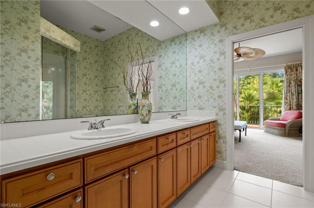 7005 Verde Way, Naples, FL 34108-24