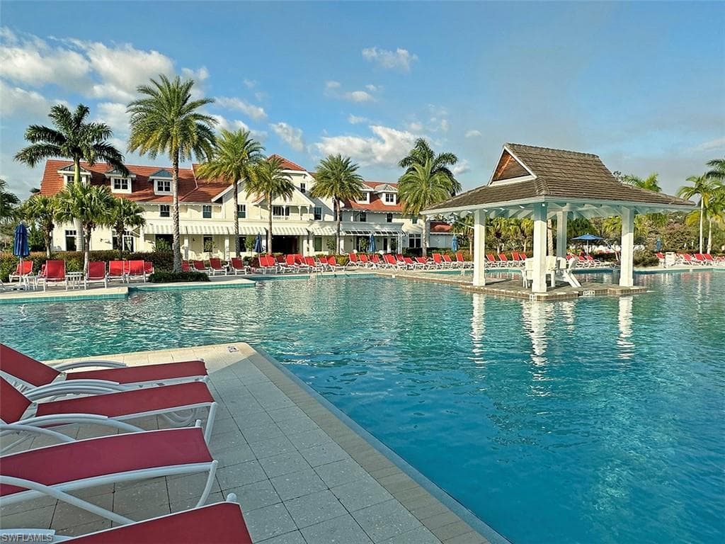 6553 Dominica Dr 201, Naples, FL 34113-22