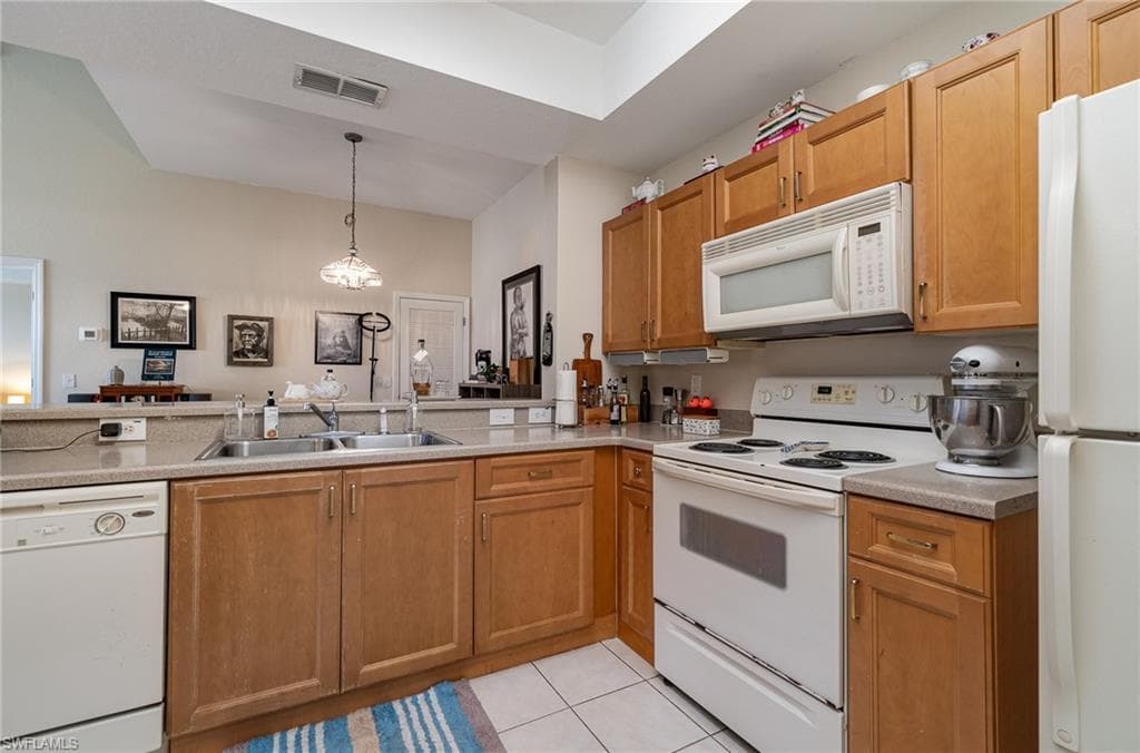 9025 Colby Dr 2120, Fort Myers, FL 33919-3