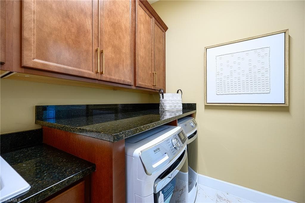 6968 Saona Ct, Naples, FL 34113-19