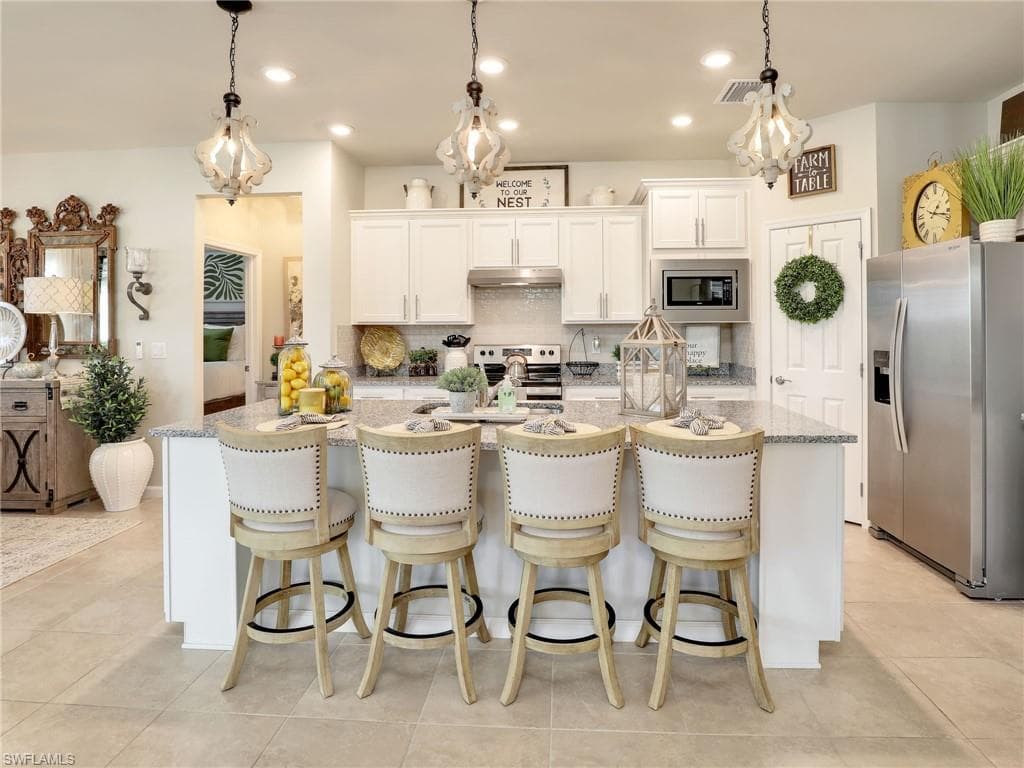 11897 Clifton Ter, Fort Myers, FL 33913-8