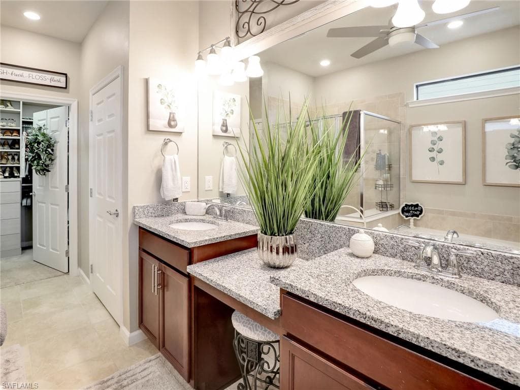 11897 Clifton Ter, Fort Myers, FL 33913-21