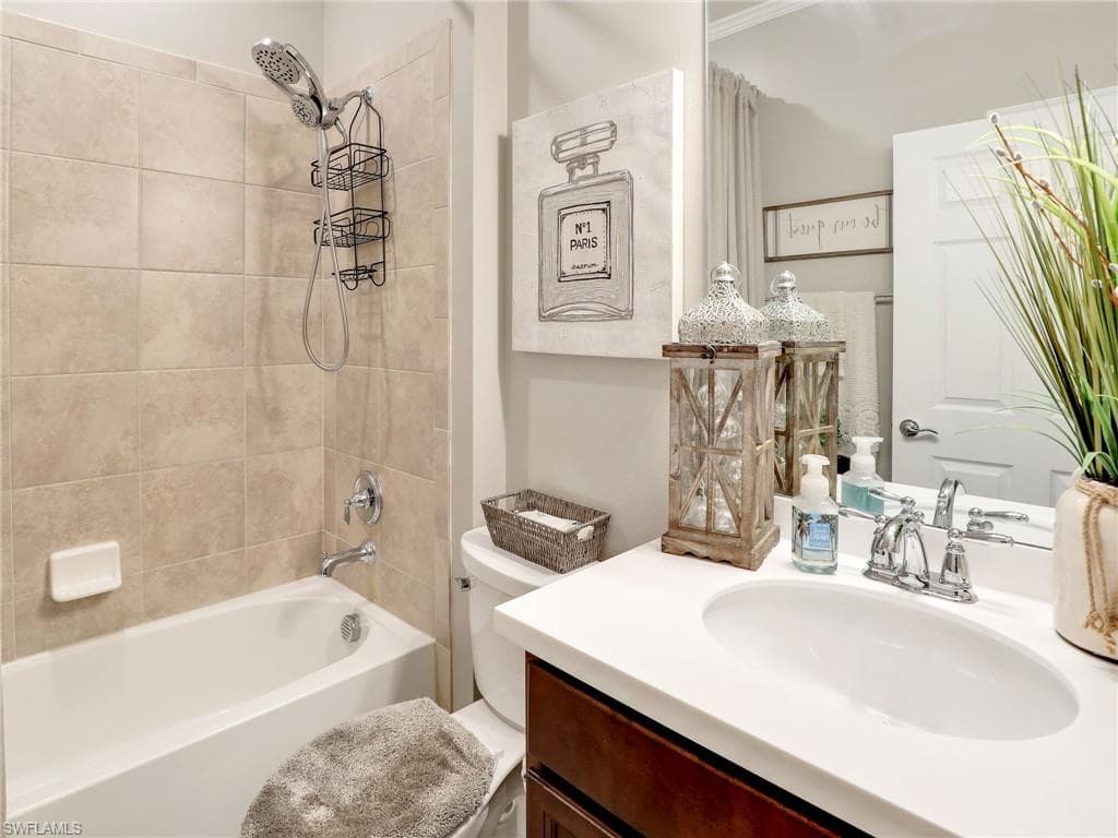 11897 Clifton Ter, Fort Myers, FL 33913-28