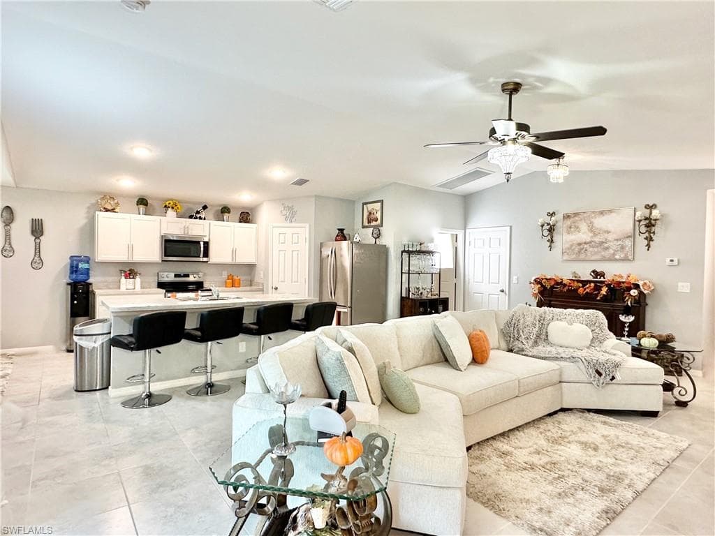 3214 68th St W, Lehigh Acres, FL 33971-35
