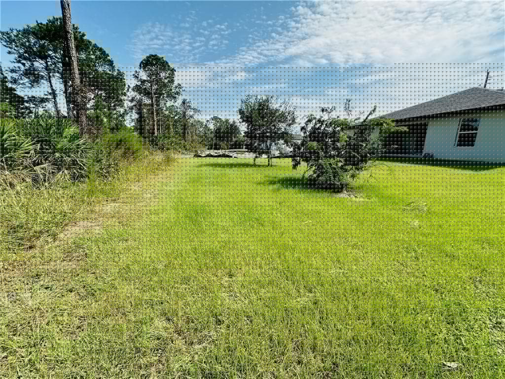 3214 68th St W, Lehigh Acres, FL 33971-8