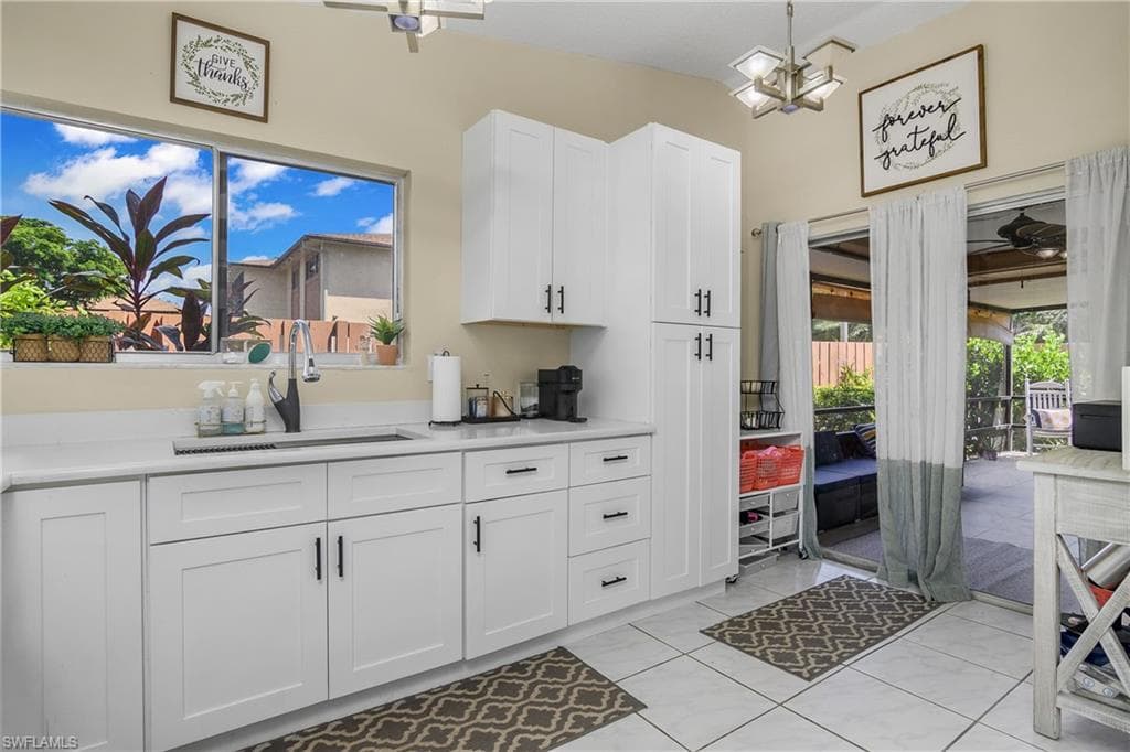 6484 Royal Woods Dr, Fort Myers, FL 33908-5