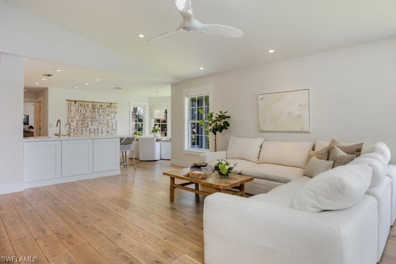 6270 Bellerive Ave 308, Naples, FL 34119-7