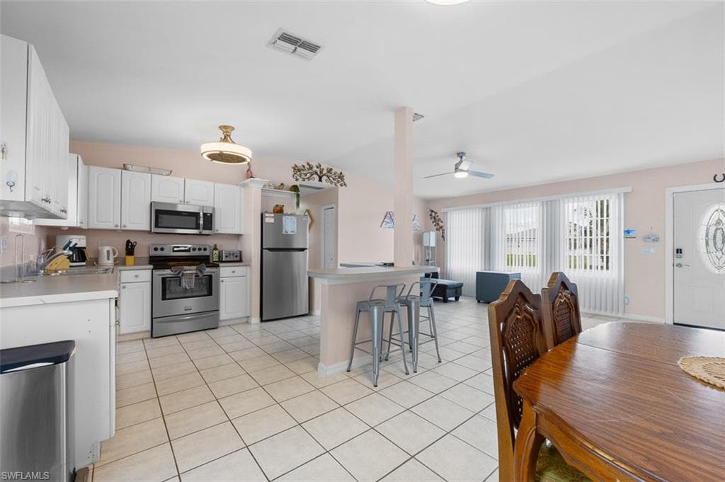 205 23rd St, Cape Coral, FL 33909-5