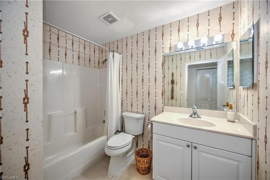 343 Dover Pl A104, Naples, FL 34104-30