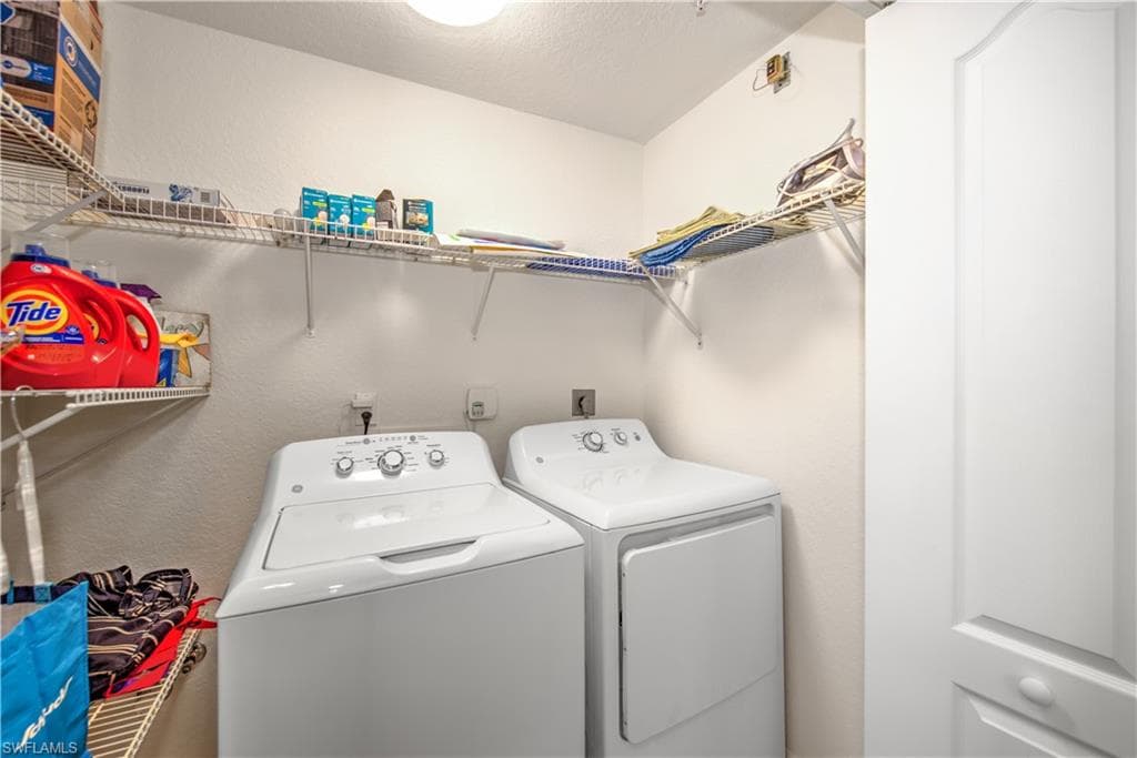 343 Dover Pl A104, Naples, FL 34104-31