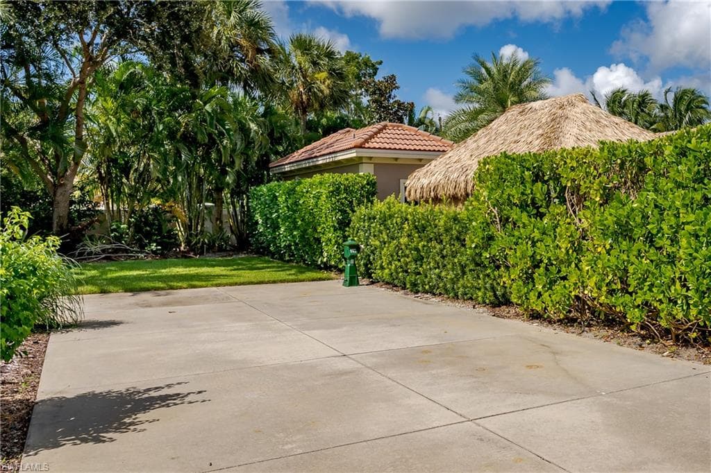 13459 Snook Cir, Naples, FL 34114-13
