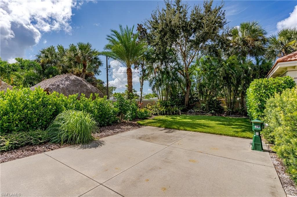13459 Snook Cir, Naples, FL 34114-16