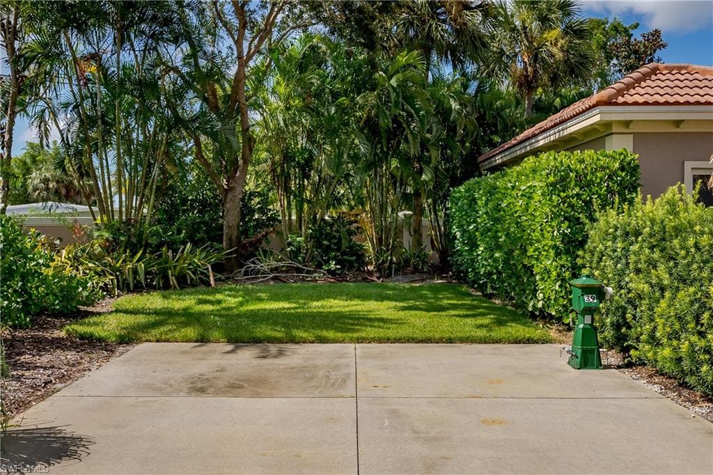 13459 Snook Cir, Naples, FL 34114-26