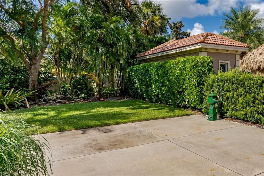 13459 Snook Cir, Naples, FL 34114-28
