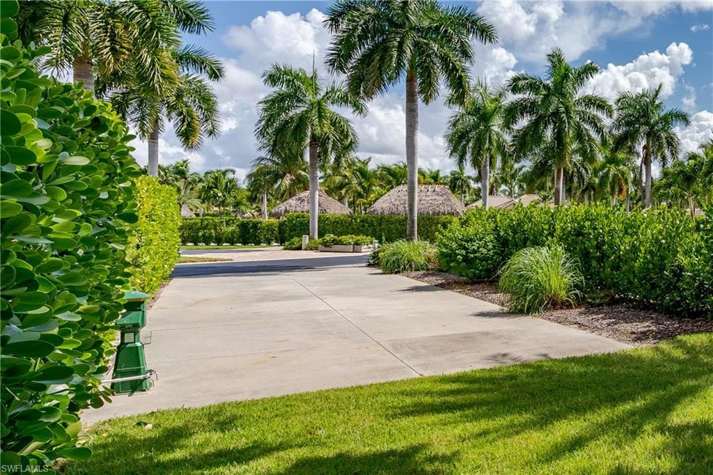 13459 Snook Cir, Naples, FL 34114-33